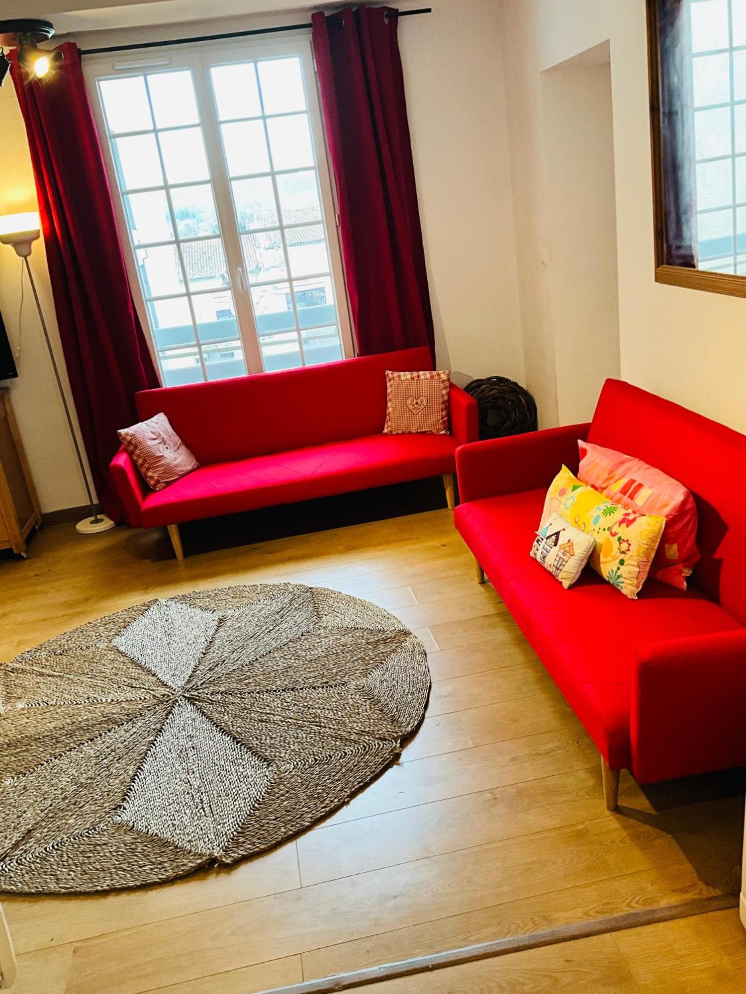 No 14 , 15 Meters Plein Centre Mirepoix Apartment Tres Calme Netflix ,Terrace Sleeps 4 70 M2 Mirepoix (Ariege) Exterior foto